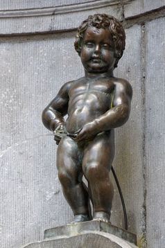 Manneken Pis In Brussels Belgium