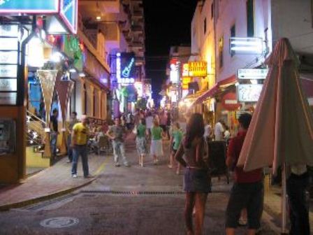 ibiza_streets_at_nights-uicy_ibiza_nochju