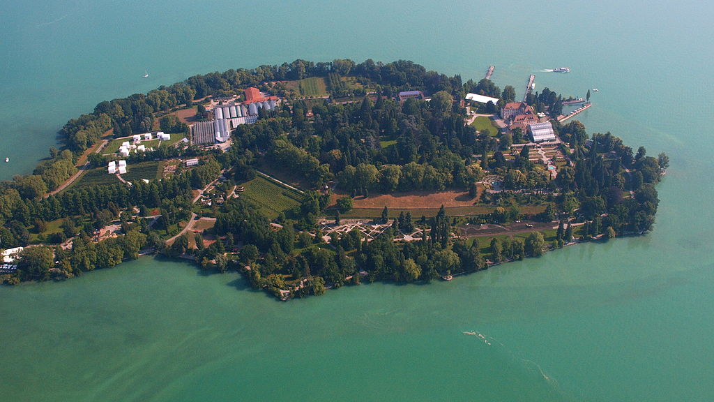 mainau_flower_island_in_germany-cvetochnyj_ostrov_